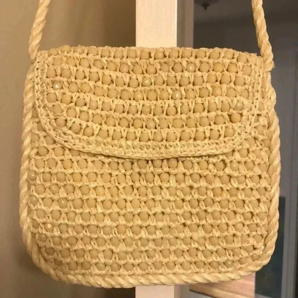 Magid Handbags - Vintage Magid made in Hong Kong beaded purse.